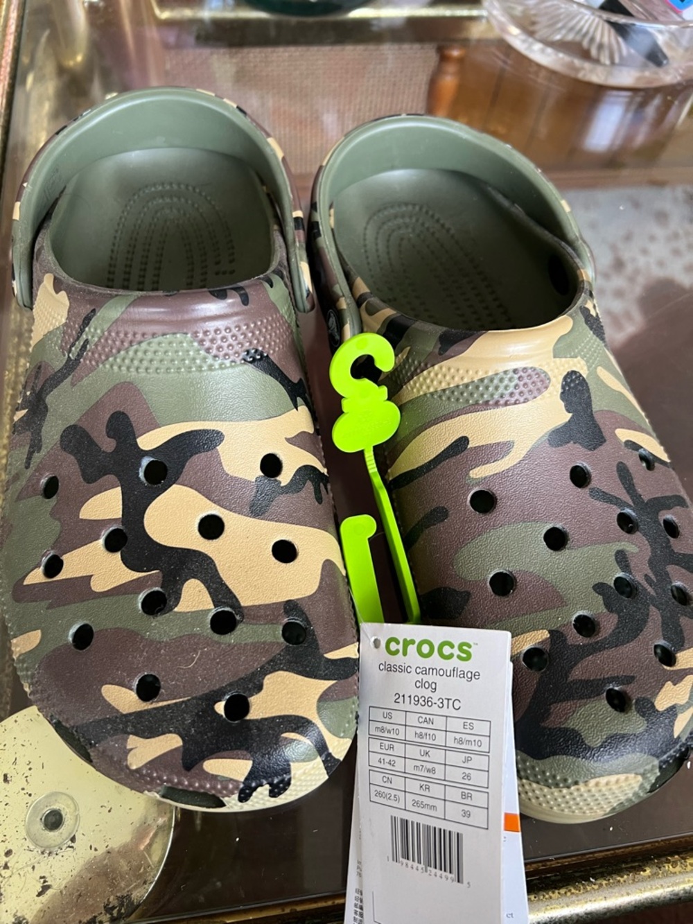 CROCS unisex Classic Clog in camo Camouflage Green/Brown
